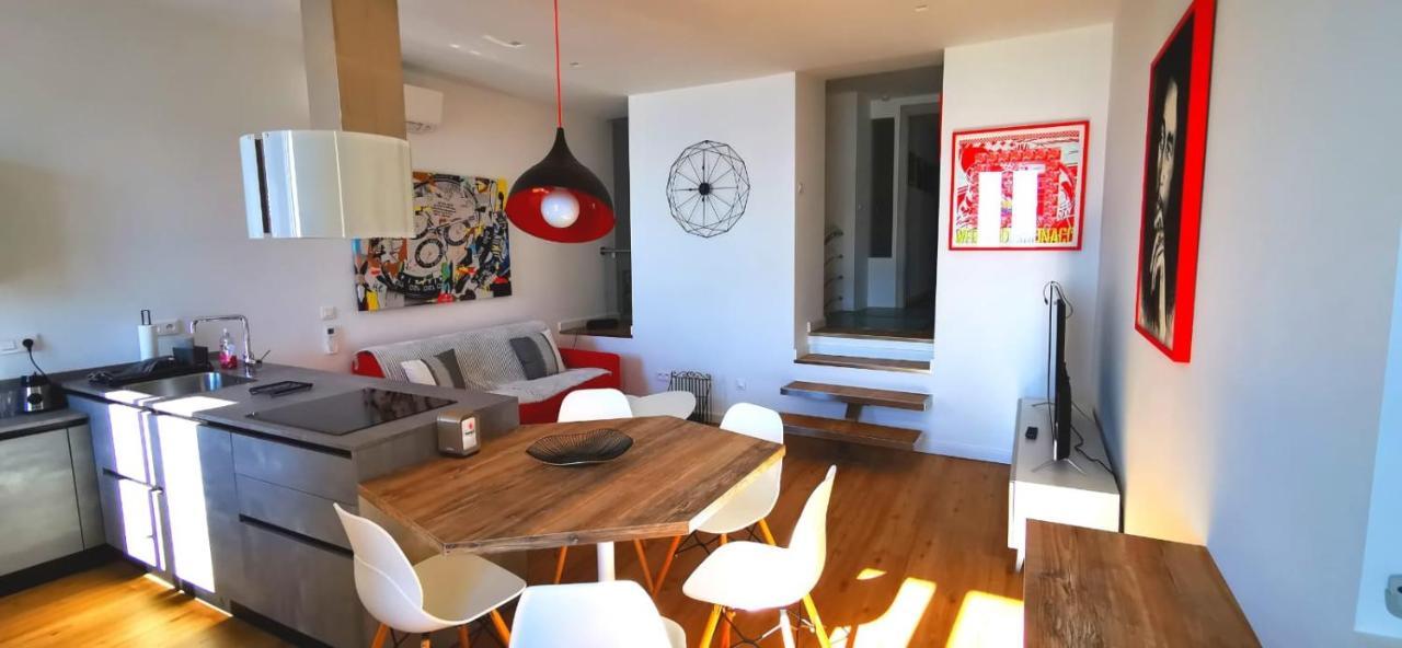 Magnifique Duplex Vue Mer Menton Exterior photo